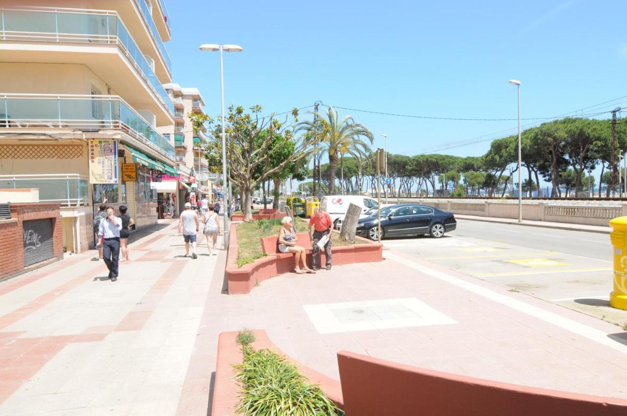 Homeholidaysrentals Lorraine Malgrat de Mar Kültér fotó
